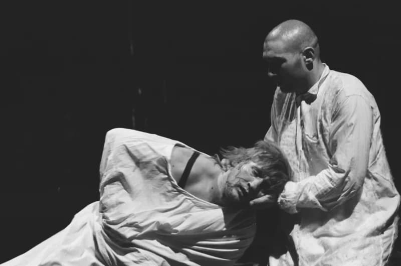 Tömöry Péter (r.), Tolnai Ottó: Paripacitrom 