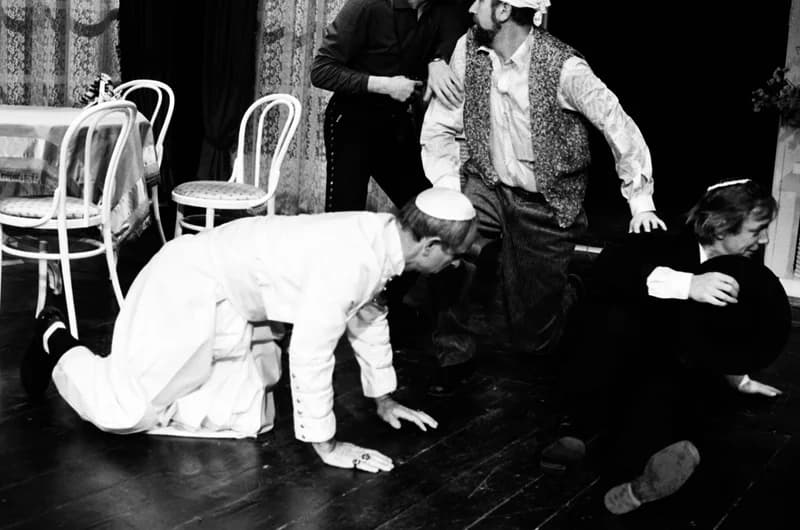 Aznap, amikor a pápát elrabolták