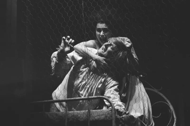 Tömöry Péter (r.), Tolnai Ottó: Paripacitrom 