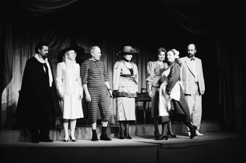 Rejtő Jenő : Kabaré (IV.)