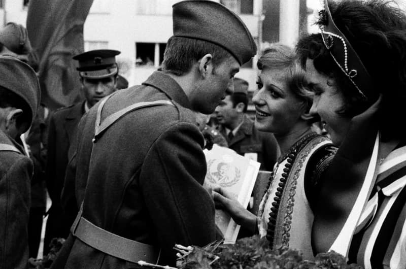 Emlékmű átadás Lovćenacon