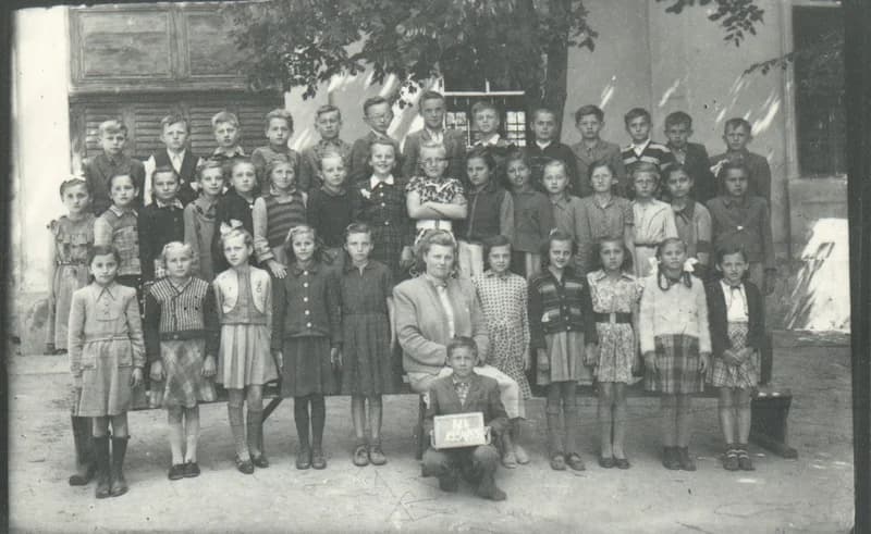 Csoportkép negyedikesekkel