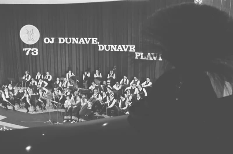 Oj Dunave, Dunave plavi