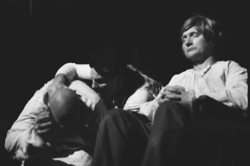 Tömöry Péter (r.), Tolnai Ottó: Paripacitrom 