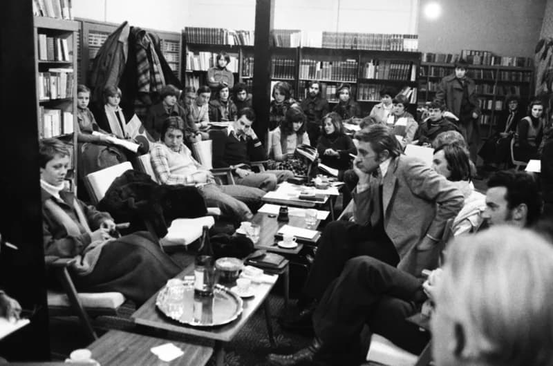 Képes Ifjúság Topolyán a könyvtárban