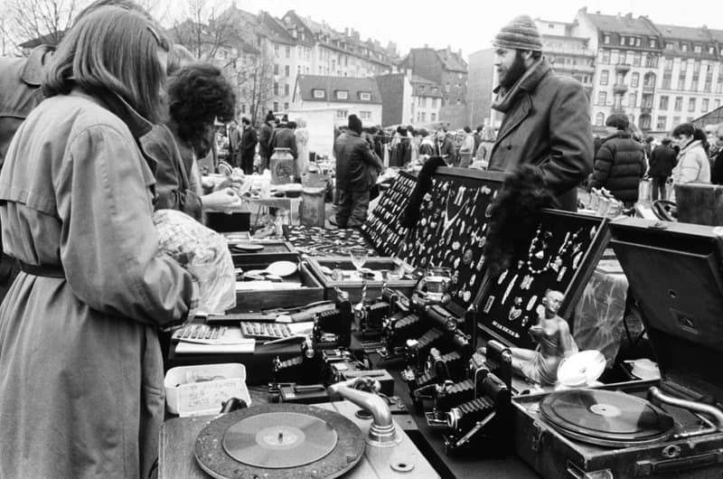 NSZK - Stuttgartban  Göncz Jánosnál