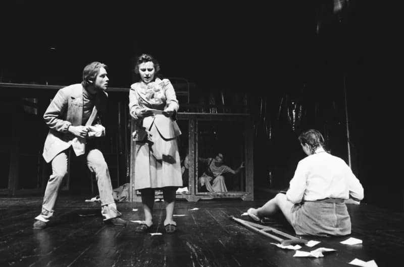 Tömöry Péter (r.), Tolnai Ottó: Paripacitrom 