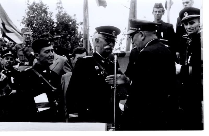 Kitüntetések átadása