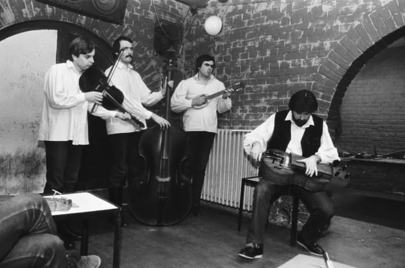 A Hívogató együttes az Ifjúsági Tribün pincéjében