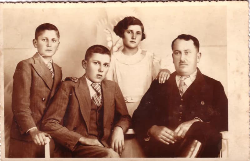 Dukai Lukács gyermekeivel