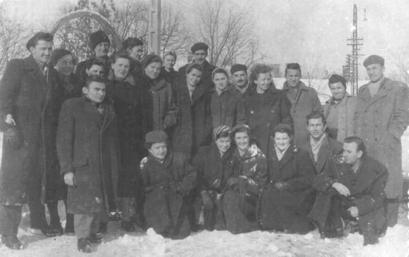 Fehér Klára (született Gábel) szüleiről társasági fotó