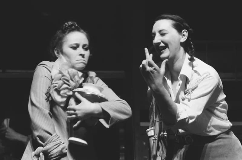 Tömöry Péter (r.), Tolnai Ottó: Paripacitrom 