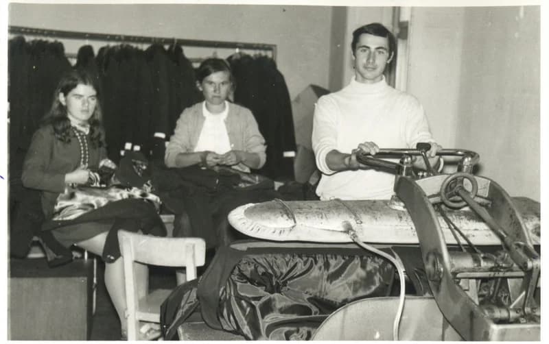 Az Ugled varróüzemben