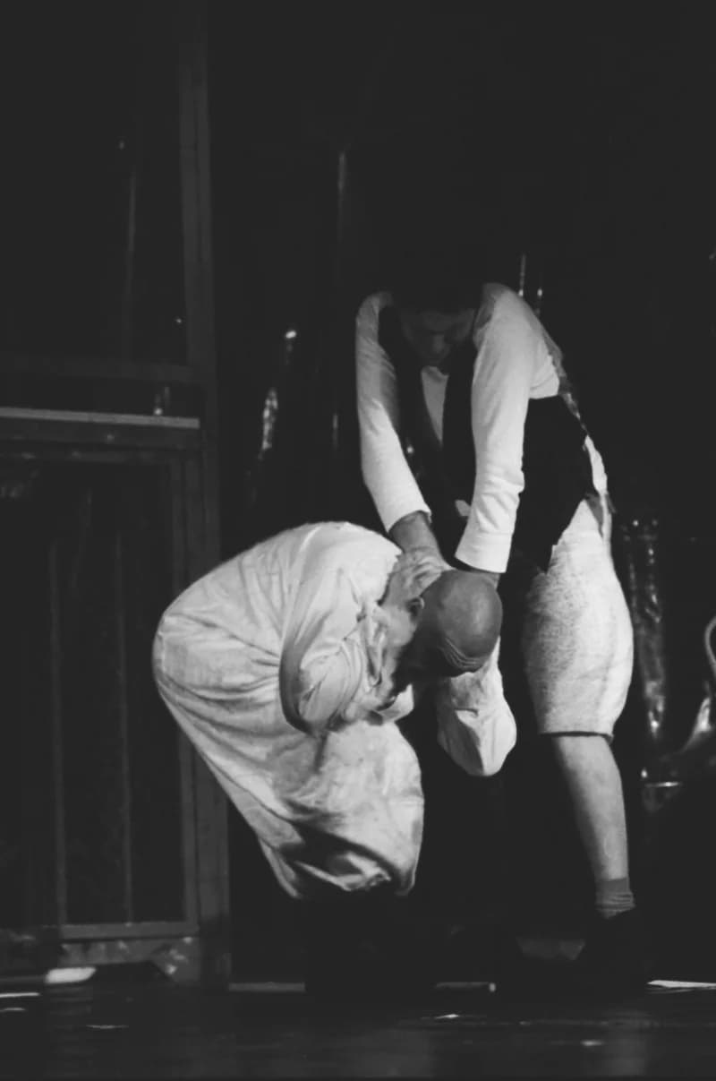 Tömöry Péter (r.), Tolnai Ottó: Paripacitrom 