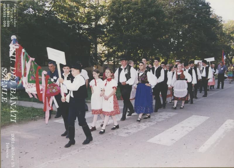 12. Dél-bánáti Magyar Művelődési Egyesületek Szemléje – Felvonulás