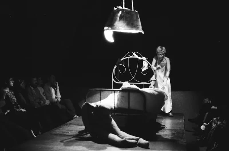 Tolnai: Izéke homokozója, Bayer II.