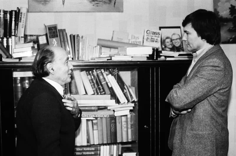 NSZK - Stuttgartban  Göncz Jánosnál