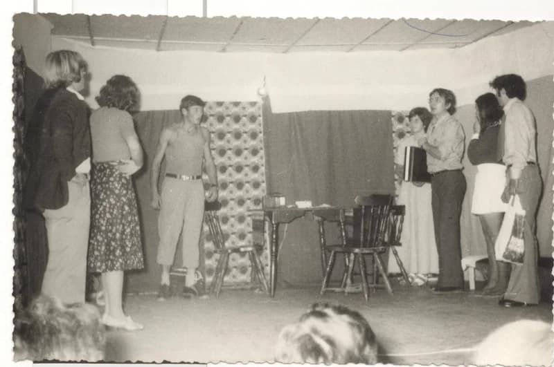 Színjátszók Gunarason