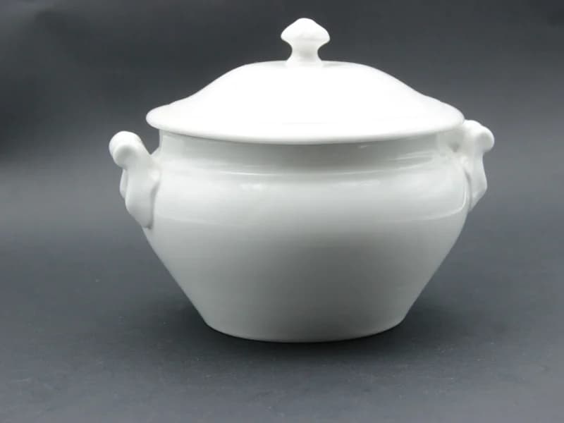 Leveses tál és fedele