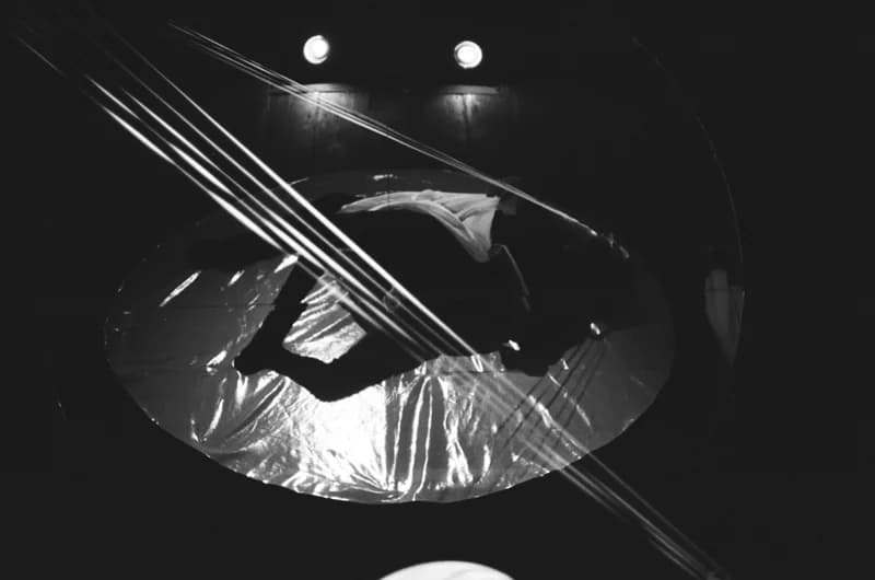 Tolnai: Izéke homokozója, Bayer II.