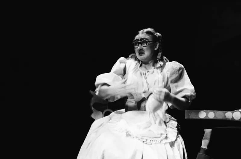 Tóth E.: A falu rossza, avagy a negyedik ablak /r.: Hernyák Gy./