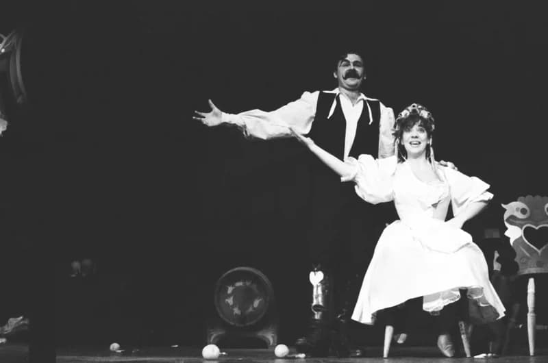 Tóth E.: A falu rossza, avagy a negyedik ablak /r.: Hernyák Gy./