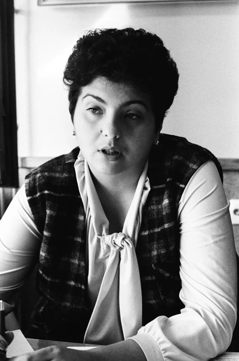 Ifjúsági otthon és az elnöke Topolyán