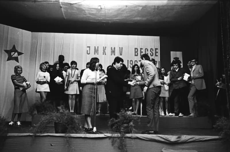 Középiskolások Művészeti Vetélkedője '71