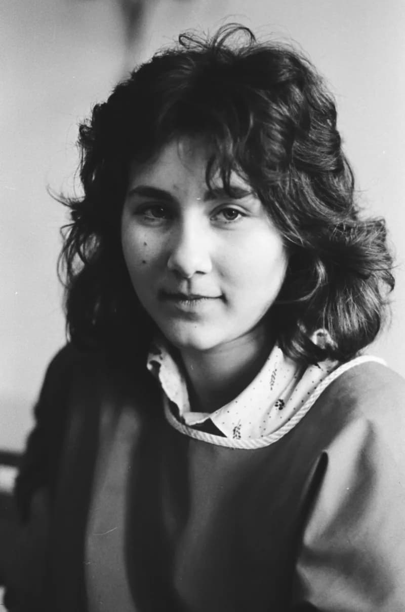 I. L. Ribal iskola kis színjátszói és Krnács Erika