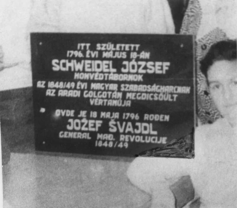 Schweidel József emléktábla 
