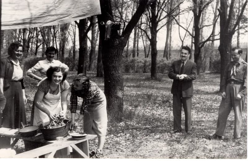 A felderítők tábora május 1-én