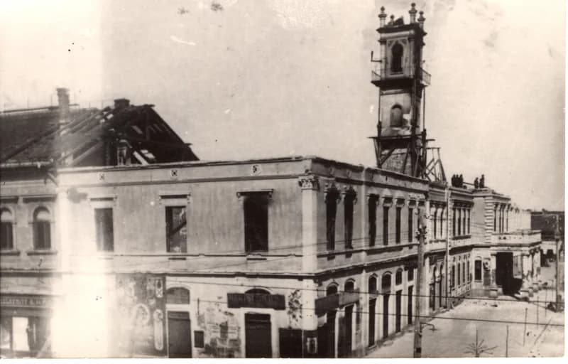 A leégett városháza