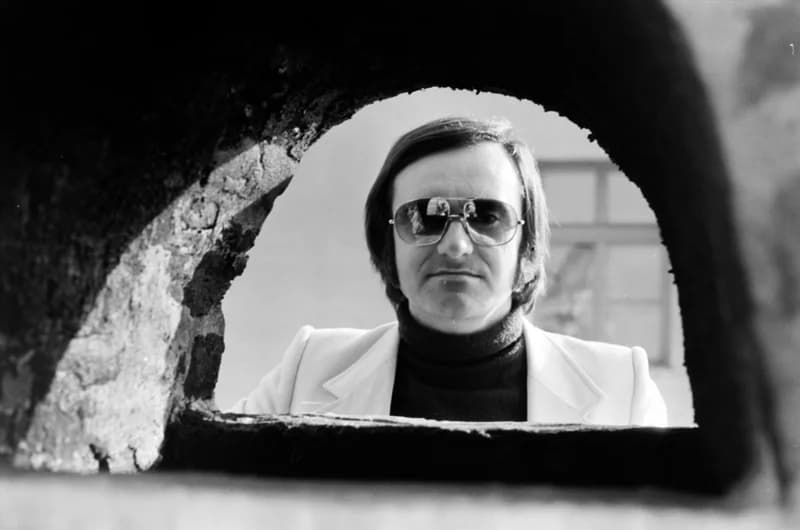 Stevan Zarić - dalszerző és szólóénekes