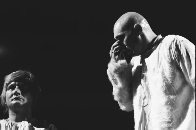 Tömöry Péter (r.), Tolnai Ottó: Paripacitrom 