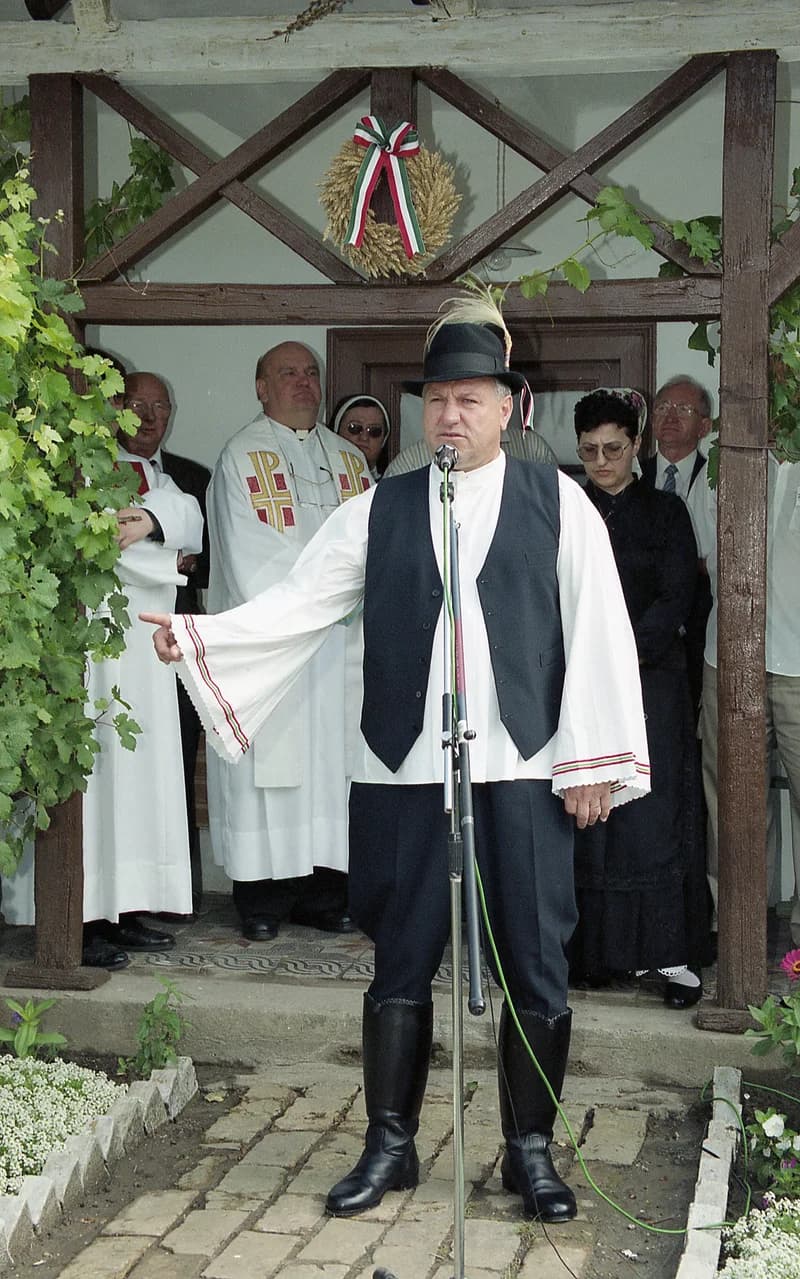 A temerini Tájház ünnepi megnyitója, 2003.7.19.