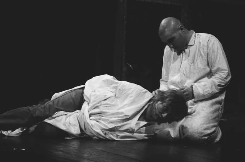 Tömöry Péter (r.), Tolnai Ottó: Paripacitrom 