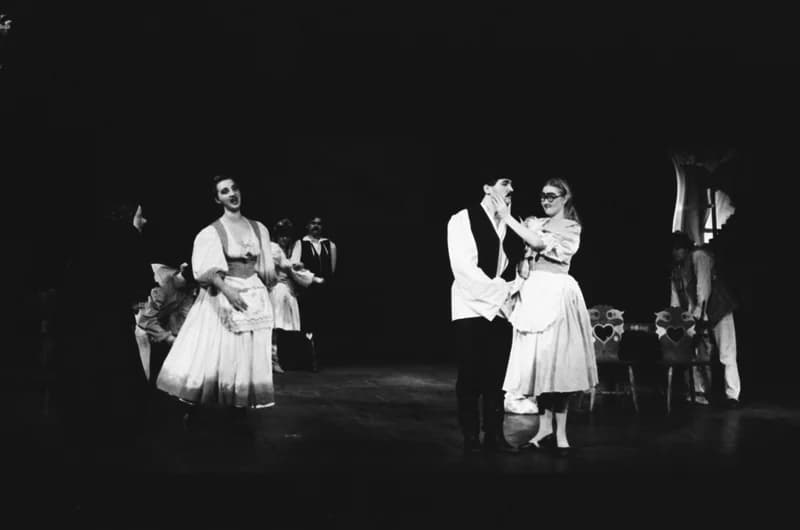 Tóth E.: A falu rossza, avagy a negyedik ablak /r.: Hernyák Gy./