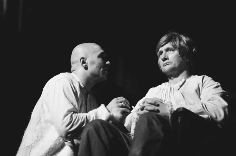 Tömöry Péter (r.), Tolnai Ottó: Paripacitrom 