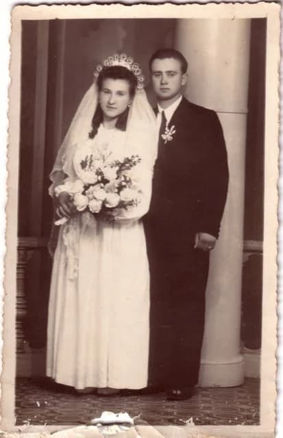 Jeliszejev József és Piroska esküvői fényképe