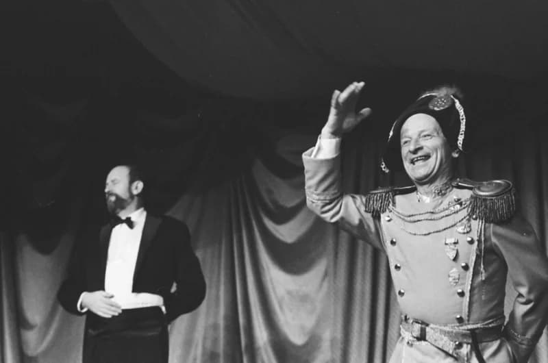 Rejtő Jenő: Kabaré (IV.)