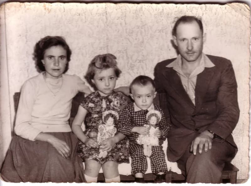 Szabó Simon családjával