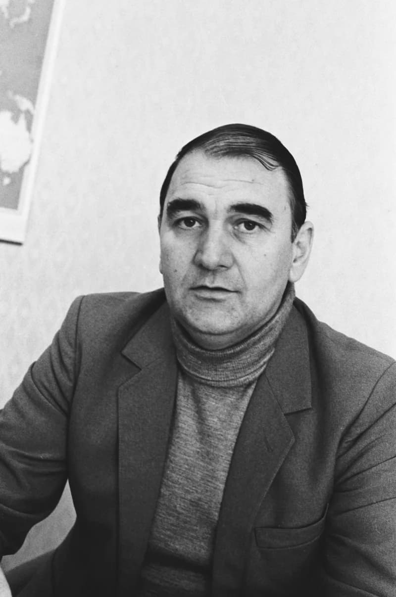 Agrouniversal - Milan Vuković