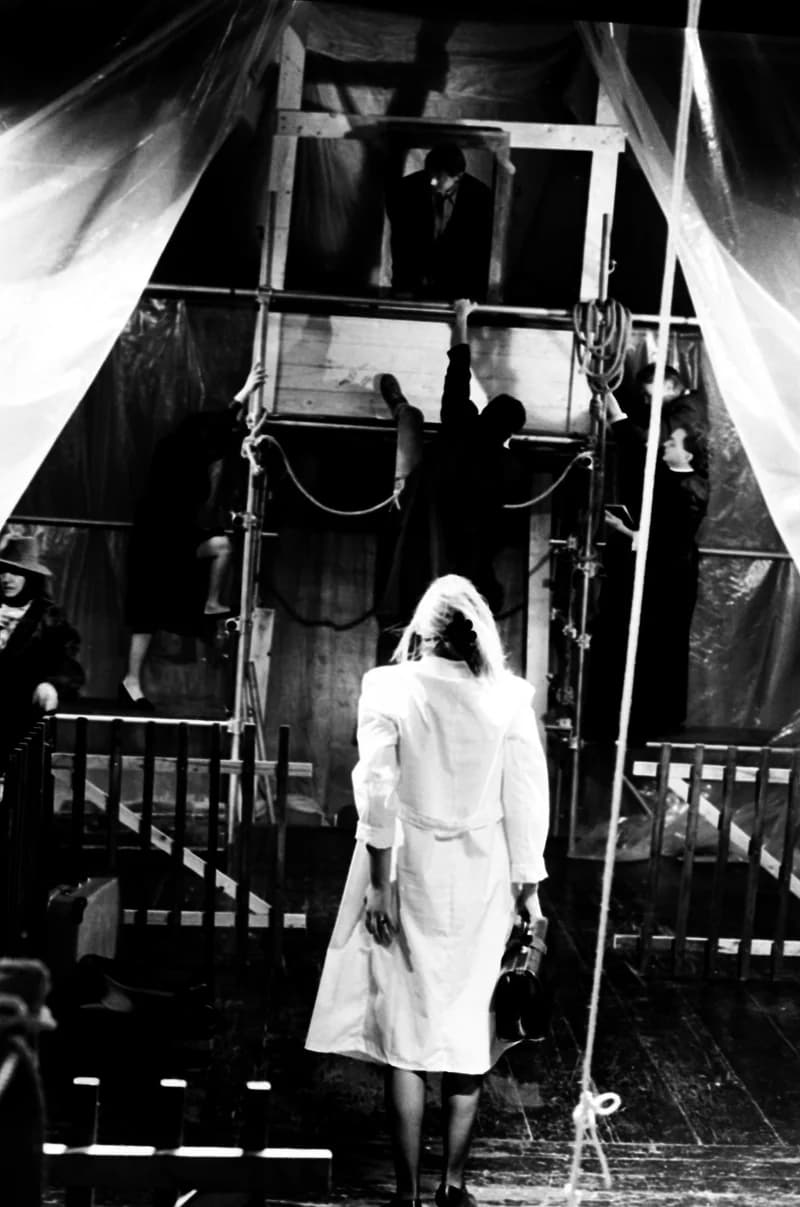 Gobby Fehér Gy.: A hajó (r.: Soltis Lajos) /próba/