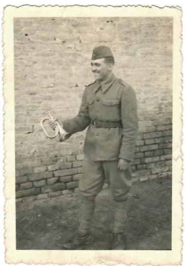 Varga József katona