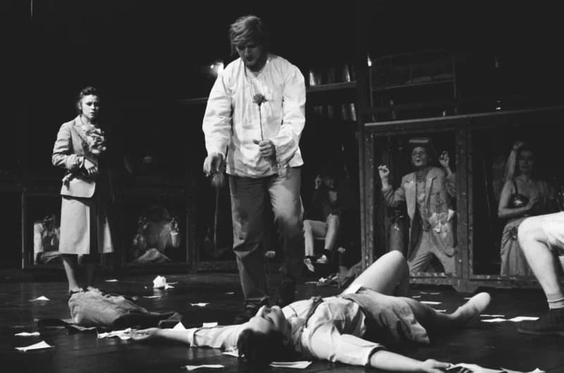 Tömöry Péter (r.), Tolnai Ottó: Paripacitrom 