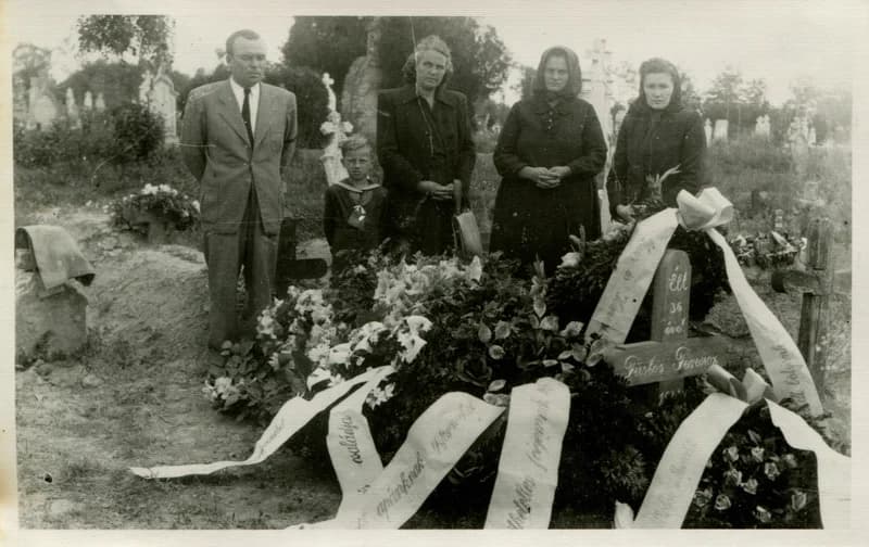 Füstös Ferenc temetése