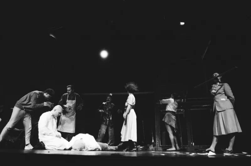 Tömöry Péter (r.), Tolnai Ottó: Paripacitrom 