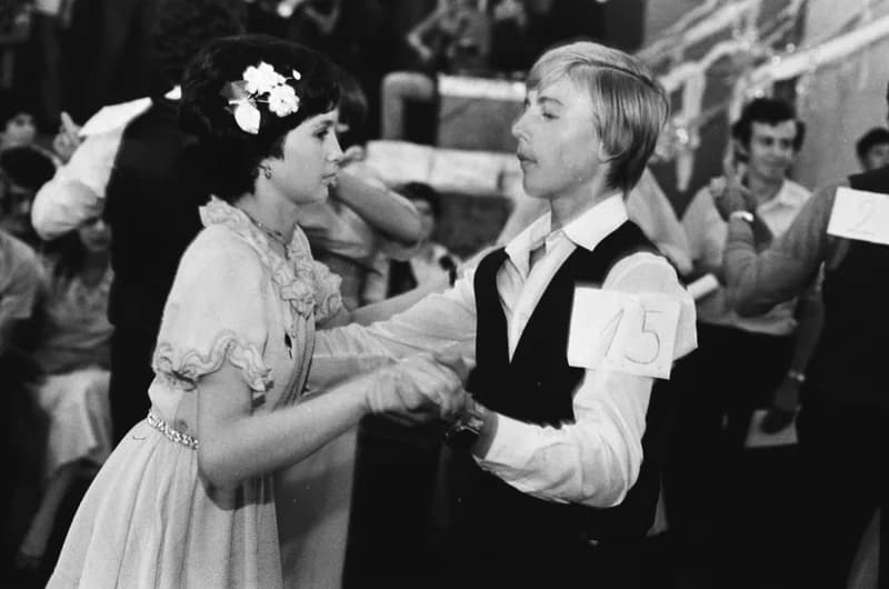 Tánciskola vizsgabál Kispiacon