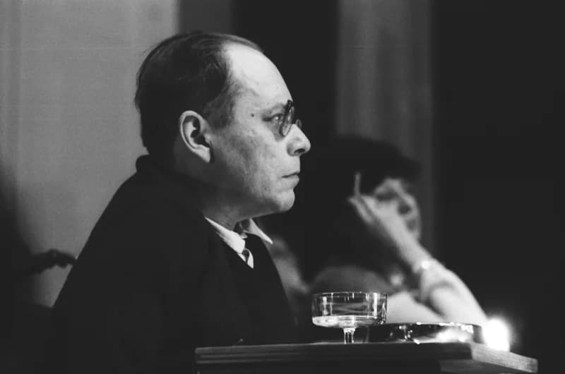 Varga Zoltán: Búcsú, Újvidéki Színház