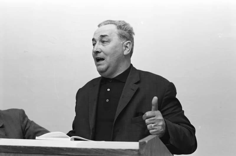 Pártértekezlet (Bonyodalmak Csubela Ferenc körül)